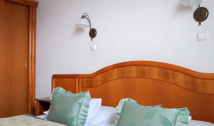 gnes Hotel Hvz - Mjus 1.