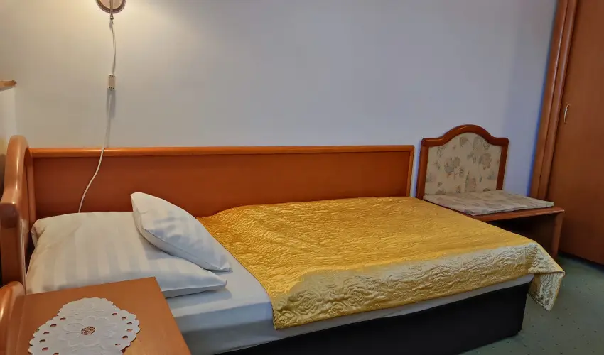 gnes Hotel Hvz - Mjus 1.