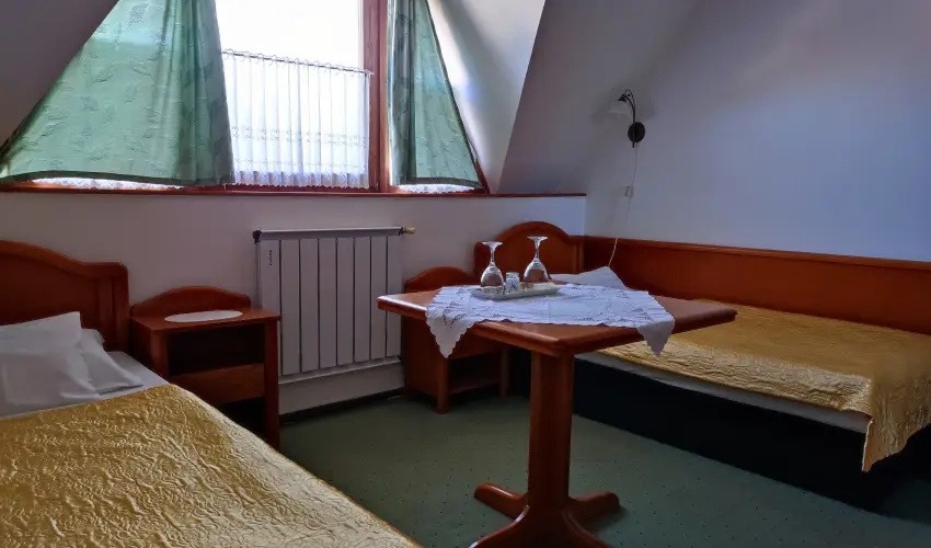 gnes Hotel Hvz - Mjus 1.