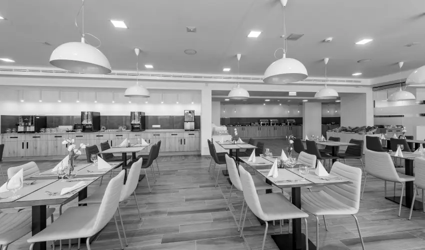 Akadmia Hotel Balatonfred - Mjus 1. (min. 2 j)