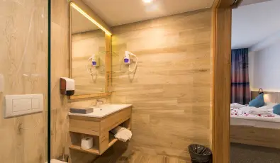 Akadmia Hotel Balatonfred