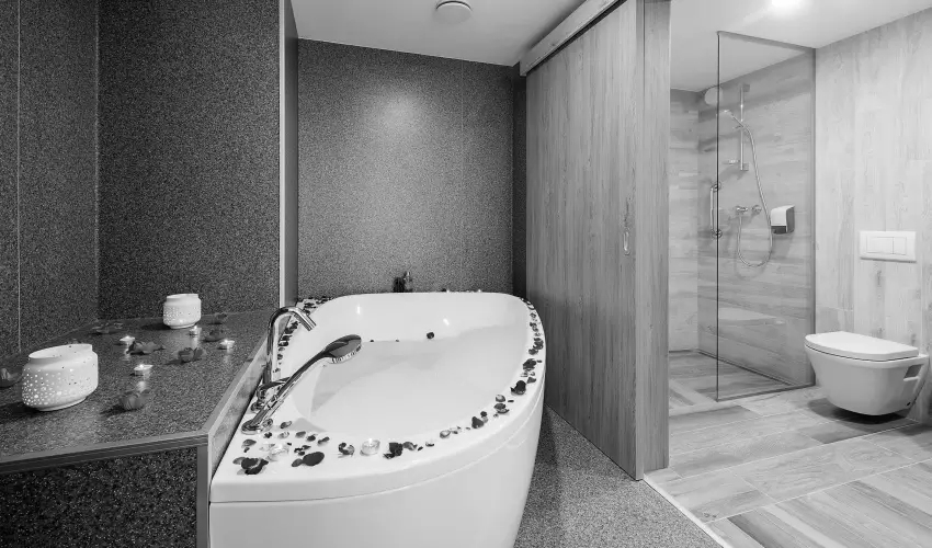 Akadmia Hotel Balatonfred - Mjus 1. (min. 2 j)