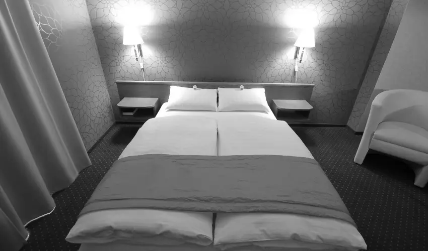 Amadeus Szlloda Budapest - Mjus 1. 