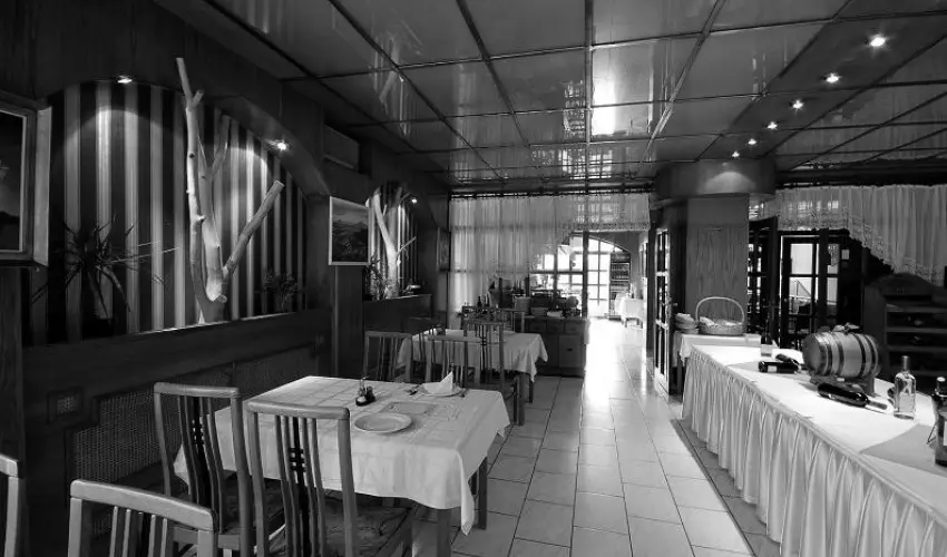 Amadeus Szlloda Budapest - Mjus 1. 