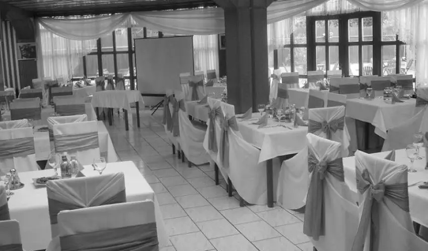 Amadeus Szlloda Budapest - Mjus 1. 