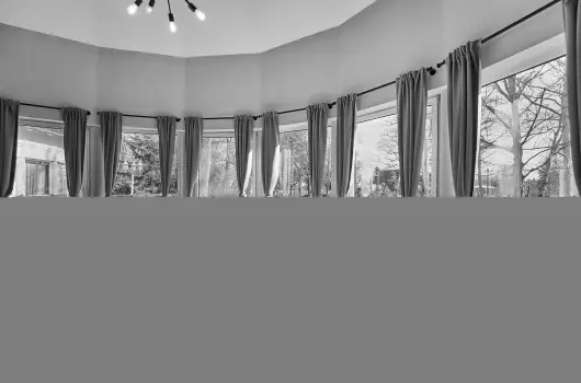 Hotel Arbor�tum - M�jus 1. (min. 2 �j)