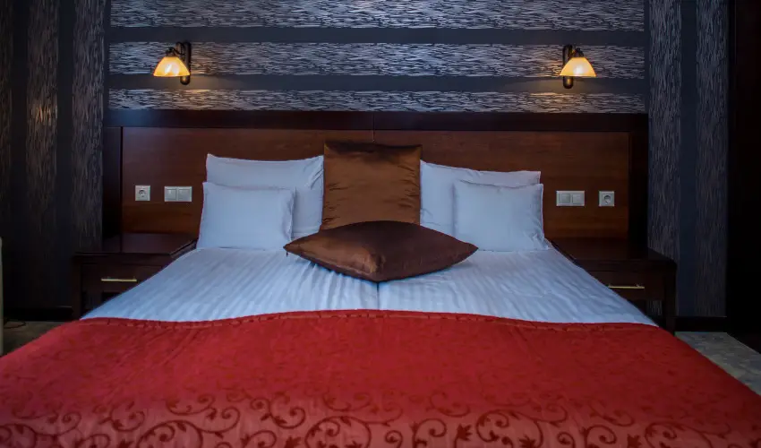 Hotel Aurum Hajdszoboszl - Mjus 1. (min. 2 j)