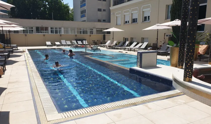 Hotel Aurum Hajdszoboszl - Mjus 1. (min. 2 j)