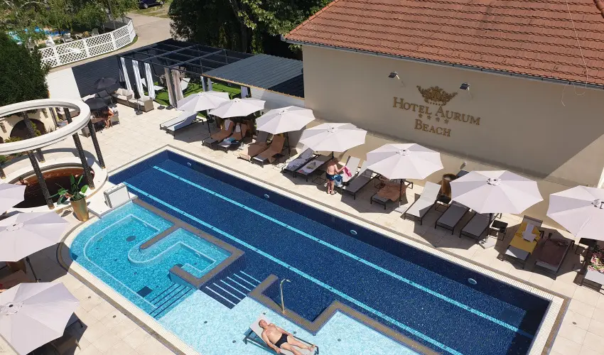 Hotel Aurum Hajdszoboszl - Mjus 1. (min. 2 j)