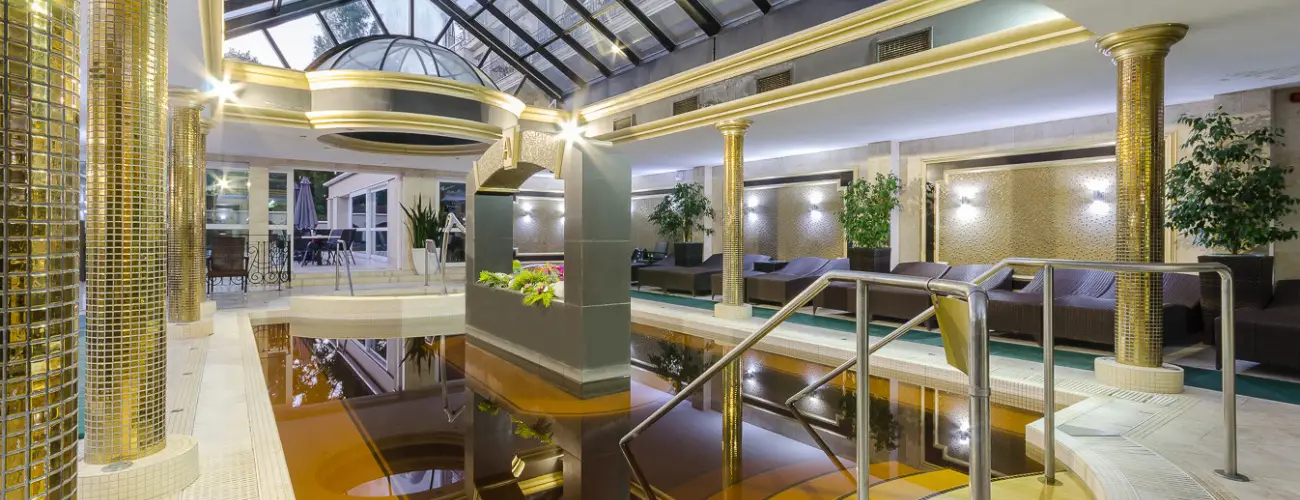 Hotel Aurum Hajdszoboszl - Mjus 1. (min. 3 j)
