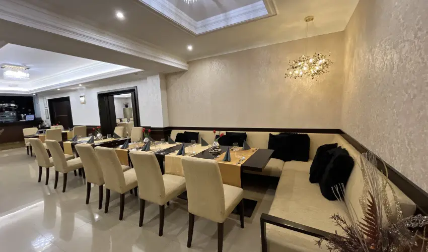 Hotel Aurum Hajdszoboszl - Mjus 1. (min. 2 j)