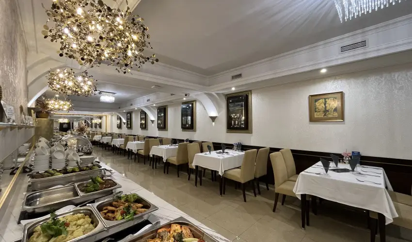 Hotel Aurum Hajdszoboszl - Mjus 1. (min. 2 j)