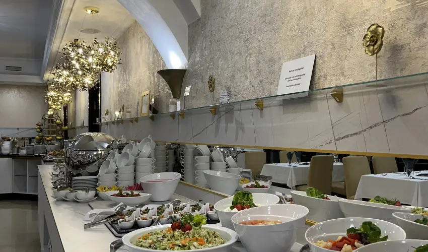 Hotel Aurum Hajd�szoboszl� - M�jus 1.