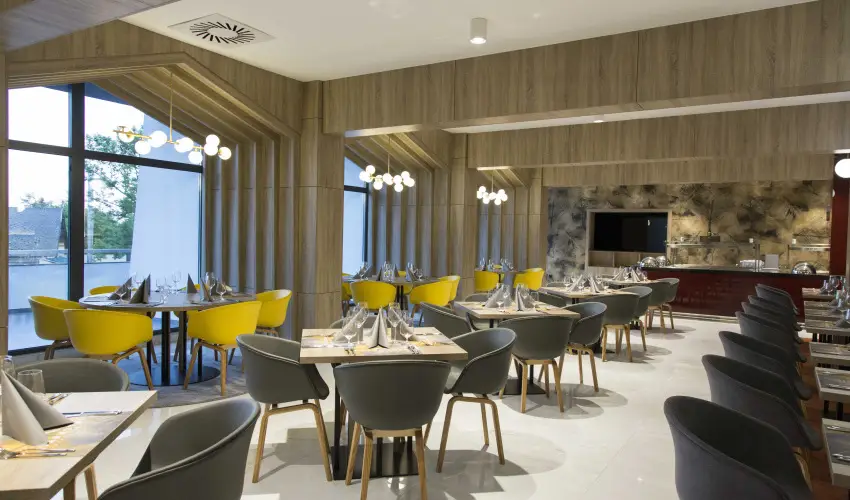 Avar Hotel Mtrafred - Mjus 1. 