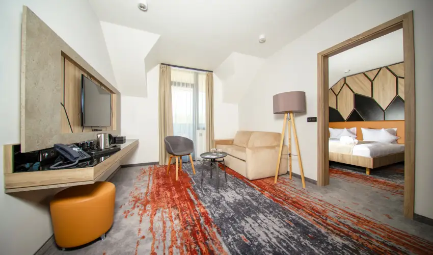 Avar Hotel Mtrafred - Mjus 1. 