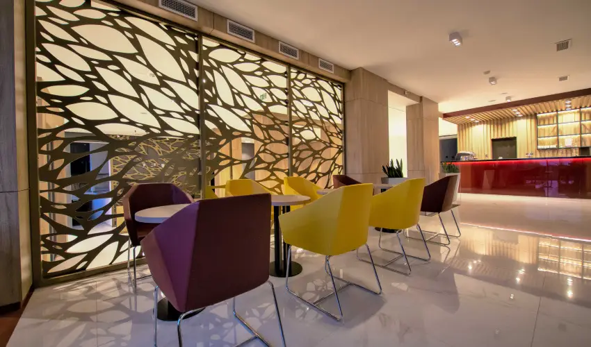 Avar Hotel Mtrafred - Mjus 1. 