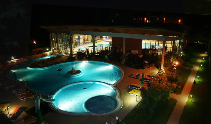 Hotel Azr Sifok - Majlis (min. 3 j)