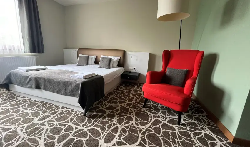 Hotel Bassiana Srvr - Mjus 1. (min. 3 j)