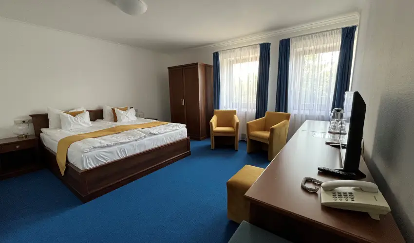 Hotel Bassiana Srvr - Mjus 1. (min. 3 j)