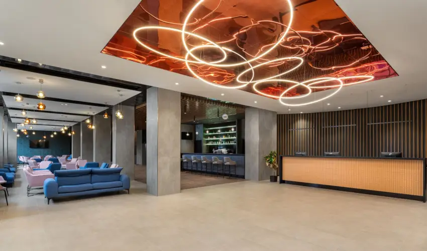 Hunguest Hotel Bke Hajdszoboszl - Mjus 1. (min. 2 j)