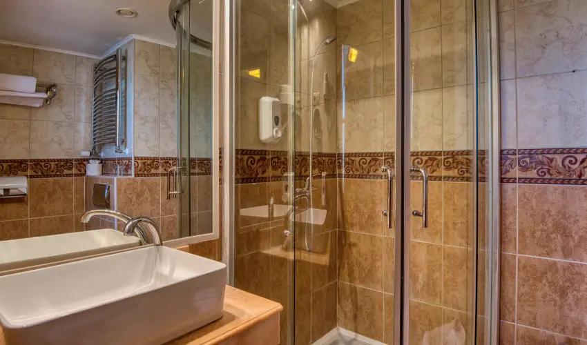 Hotel Bellevue Esztergom - M�jus 1.