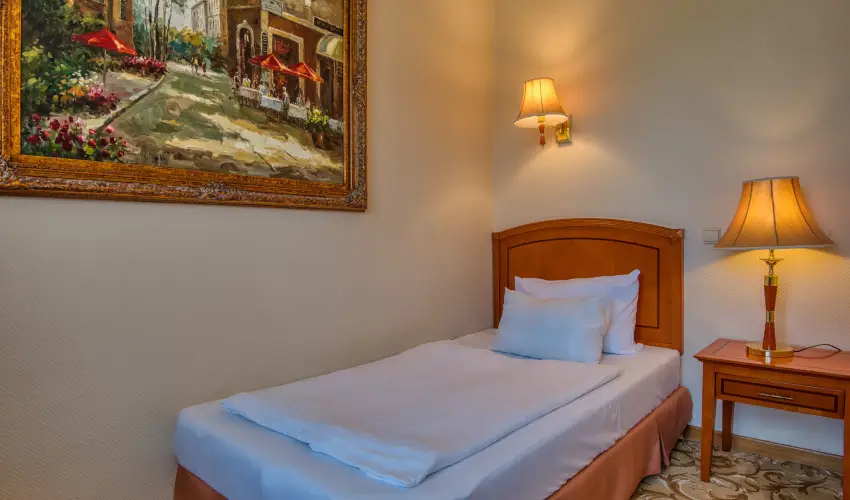 Hotel Bellevue Esztergom - M�jus 1.