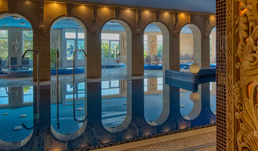 Hotel Bellevue Esztergom - M�jus 1.