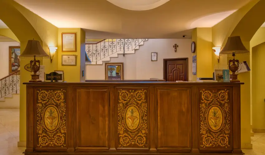 Hotel Bellevue Esztergom - M�jus 1.