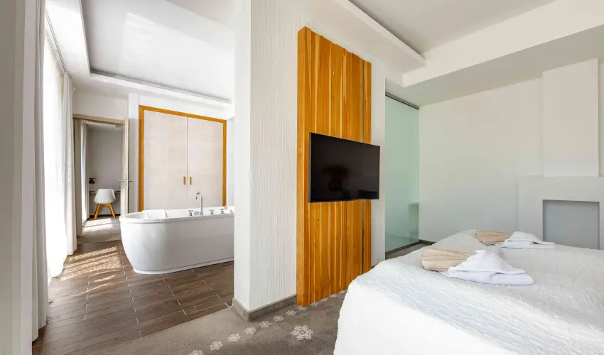 Hotel Bonvino Wine & Spa Badacsony - M�jus 1. - teljes el�refizet�ssel