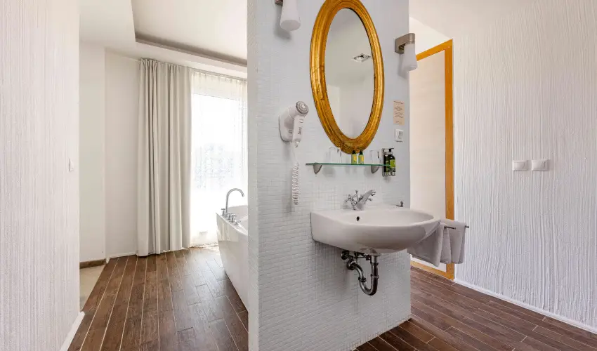 Hotel Bonvino Wine & Spa Badacsony - M�jus 1. - teljes el�refizet�ssel