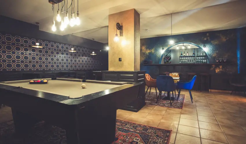 Hotel Cabernet Vill�nyk�vesd - M�jus 1. (min. 3 �j)