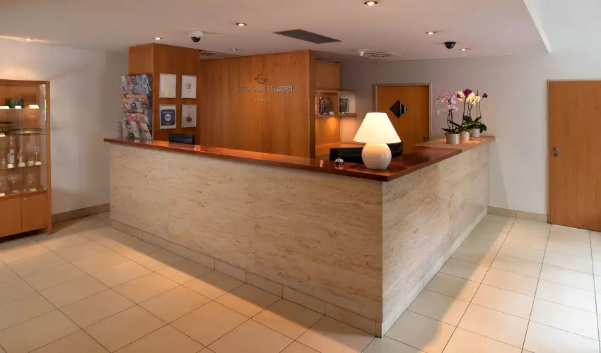 Hotel Castle Garden Budapest - Mjus 1. (min. 2 j)