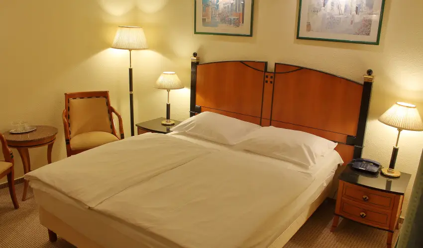 Hotel Centr�l Nagykanizsa - M�jus 1.