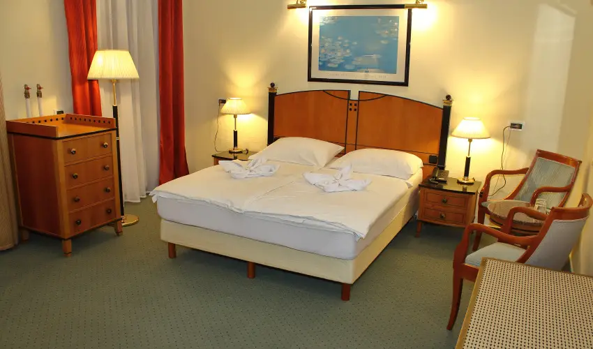 Hotel Centr�l Nagykanizsa - M�jus 1.