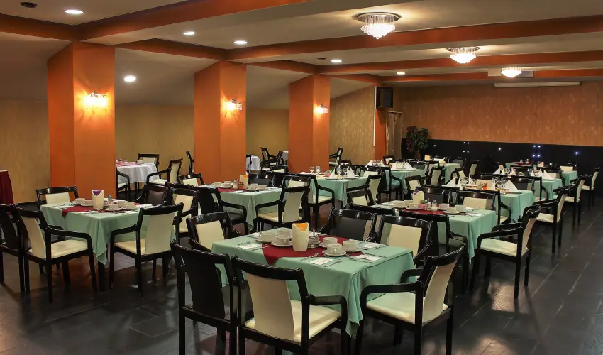 Hotel Centr�l Nagykanizsa - M�jus 1.