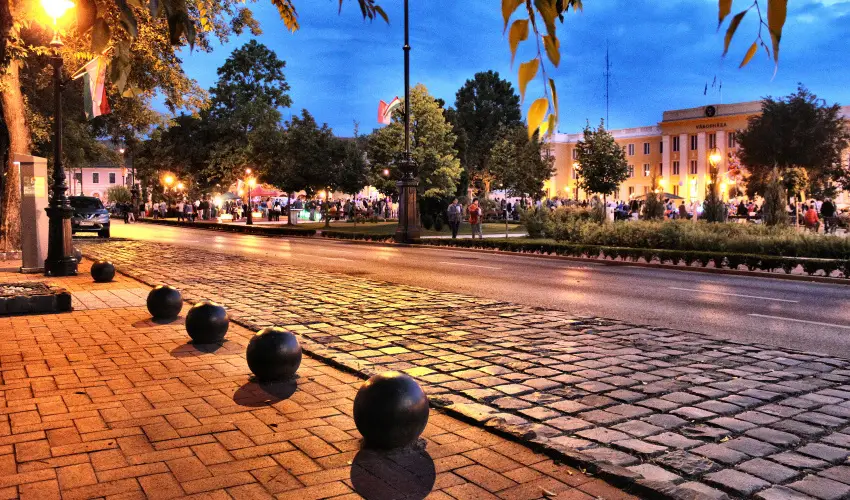 Hotel Centr�l Nagykanizsa - M�jus 1.