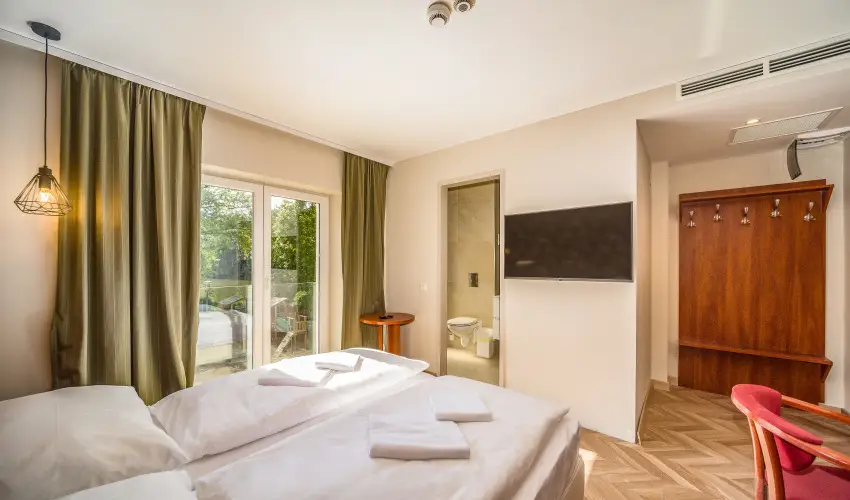 Hotel Csillag Tokaj Rakamaz - Mjus 1. (min. 2 j)