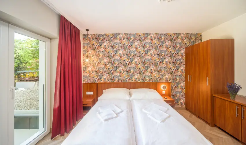 Hotel Csillag Tokaj Rakamaz - Mjus 1. (min. 2 j)