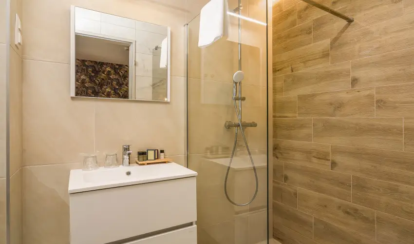 Hotel Csillag Tokaj Rakamaz - Mjus 1. (min. 2 j)