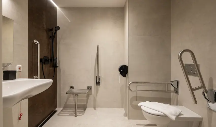 Hotel Energy & Business Center superior Paks - M�jus 1.