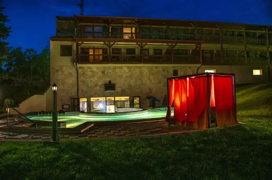 Erdspuszta Club Hotel - Mjus 1. 