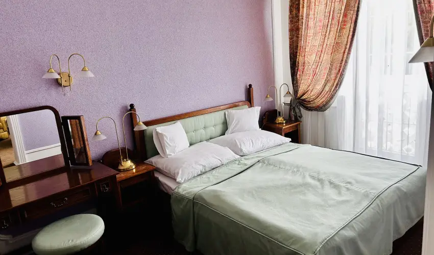 Hotel Erzsbet Hvz - Mjus 1.