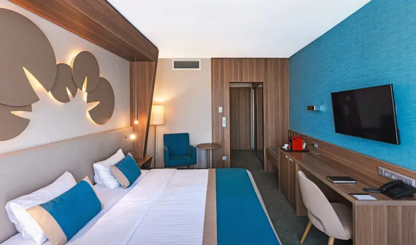 Hotel Eur�pa Fit H�v�z - M�jus 1. (min. 3 �j)