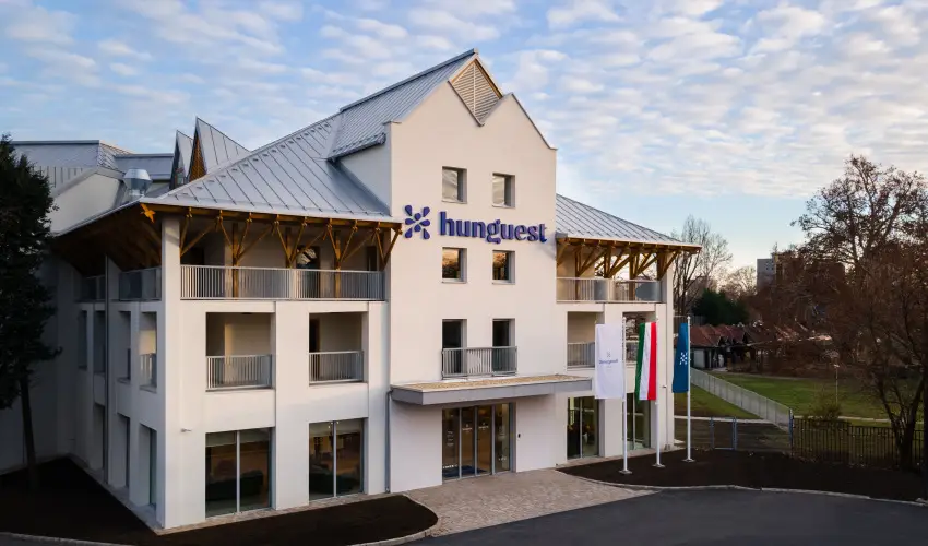Hunguest Hotel Flra Eger - Mjus 1. hossz htvge (min. 3 j)