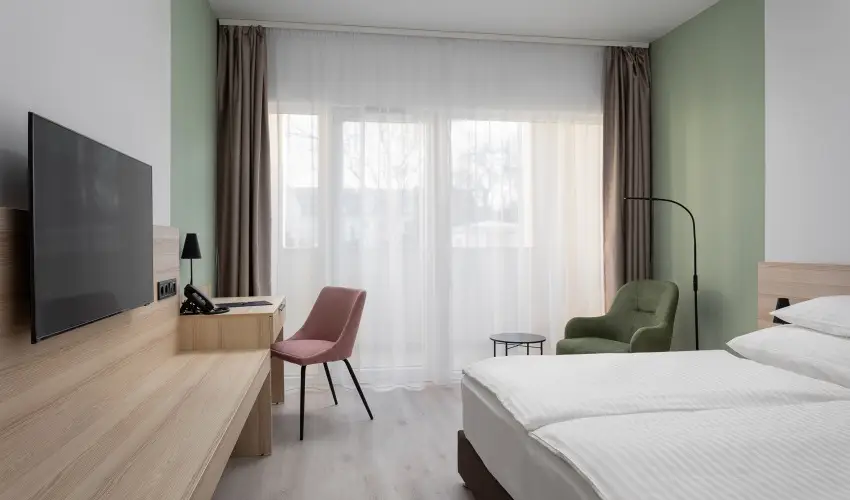 Hunguest Hotel Flra Eger - Mjus 1. hossz htvge (min. 3 j)