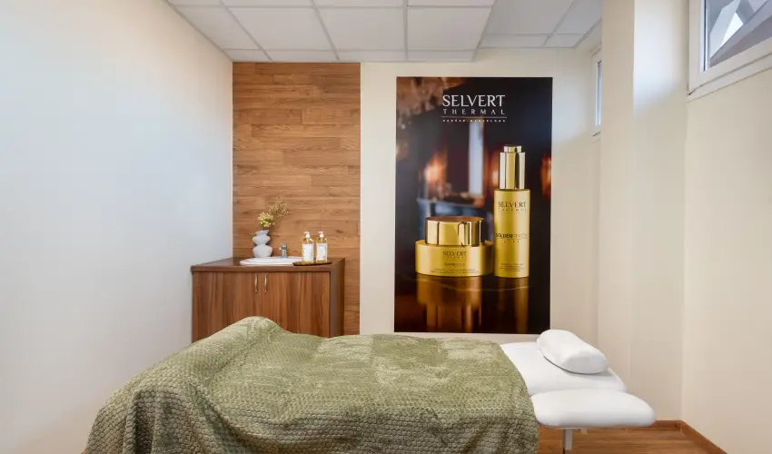 Hunguest Hotel Flra Eger - Mjus 1. hossz htvge (min. 3 j)