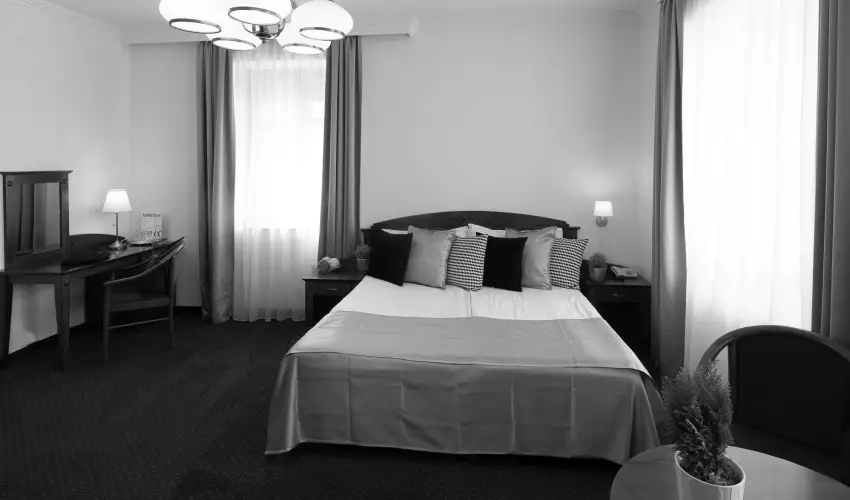 Hotel Fonte Gy�r - M�jus 1. 