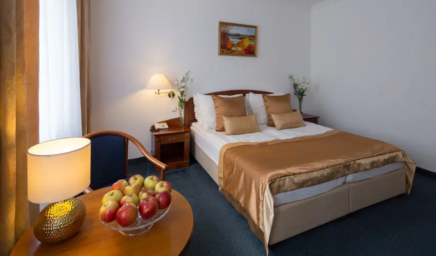 Hotel Fonte Győr - Május 1.