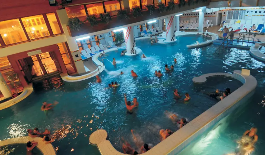 Hotel Forr�s Zalakaros Zalakaros - M�jus 1.