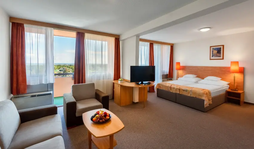 Hunguest Hotel Freya Zalakaros - M�jus 1. (min. 2 �j)